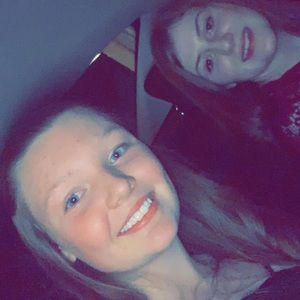 Meet your Posher, Abi